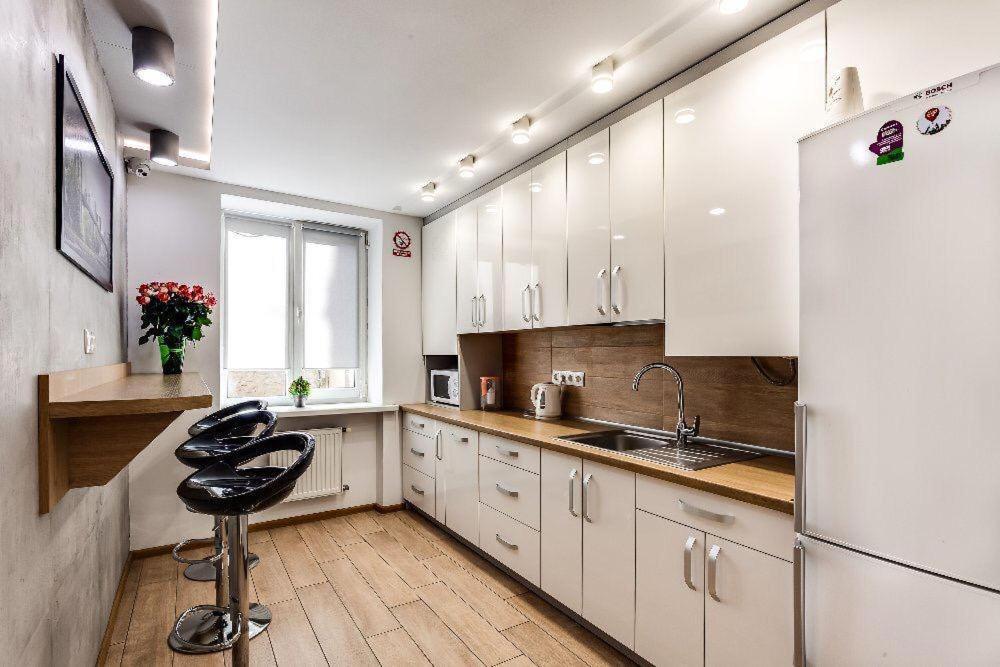 The Cube Rooms Lviv Ngoại thất bức ảnh